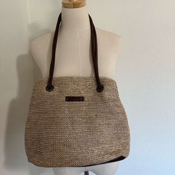 Woven Handbag - Picture 7 of 10